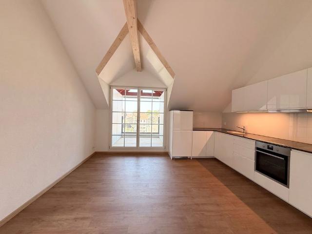 2 Zimmer, 50 m², 2. Stock