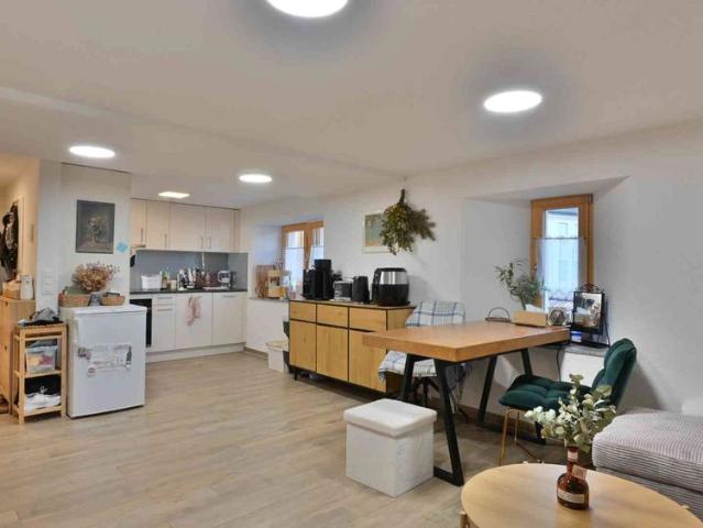 2 Zimmer, 50 m², 2. Stock