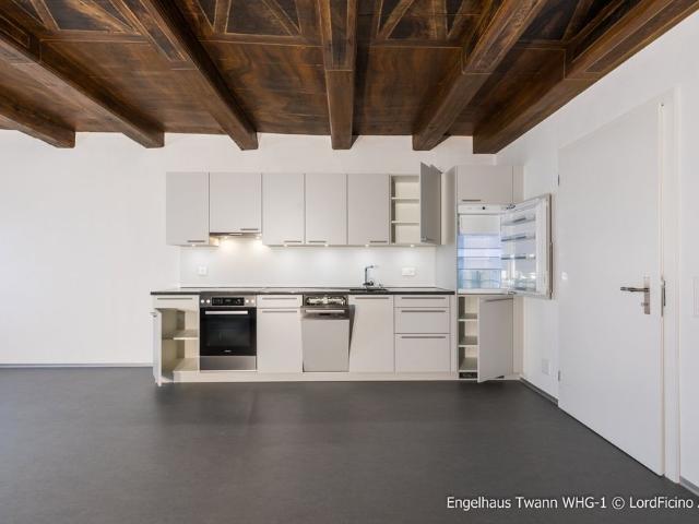 2 Zimmer, 50 m², 2. Stock