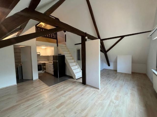2 Zimmer, 50 m², 2. Stock