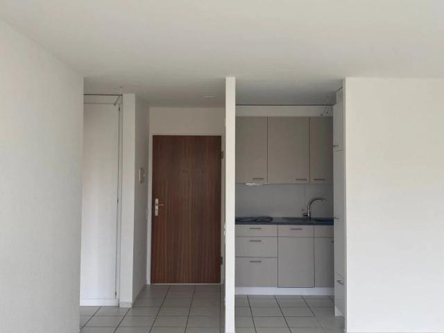 2 Zimmer, 50 m², 2. Stock