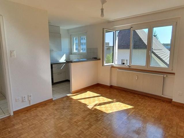 2 Zimmer, 50 m², 3. Stock