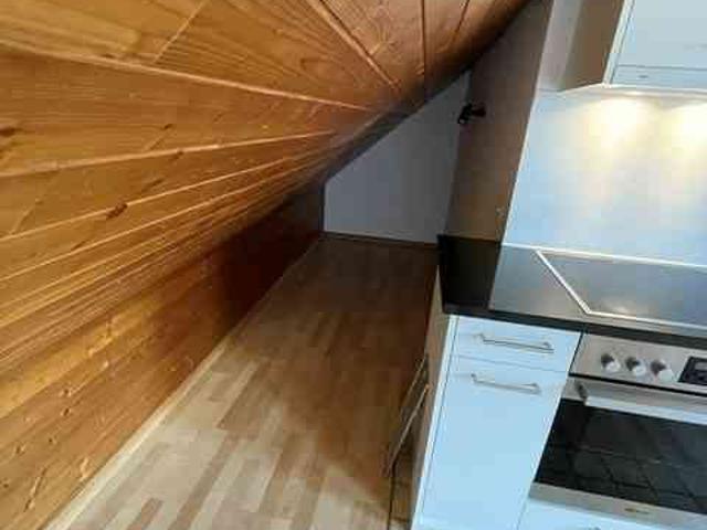 2 Zimmer, 50 m², 4. Stock