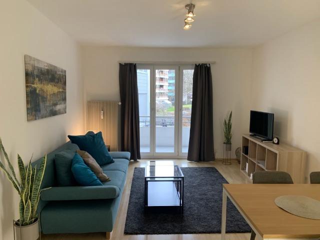 2 Zimmer, 51 m², 1. Stock