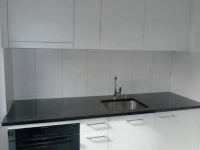 2 Zimmer, 51 m², 2. Stock