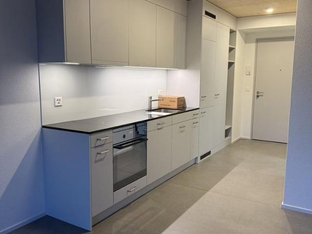 2 Zimmer, 52 m², 1. Stock