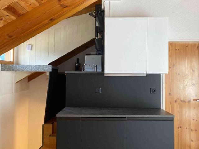 2 Zimmer, 52 m², 2. Stock