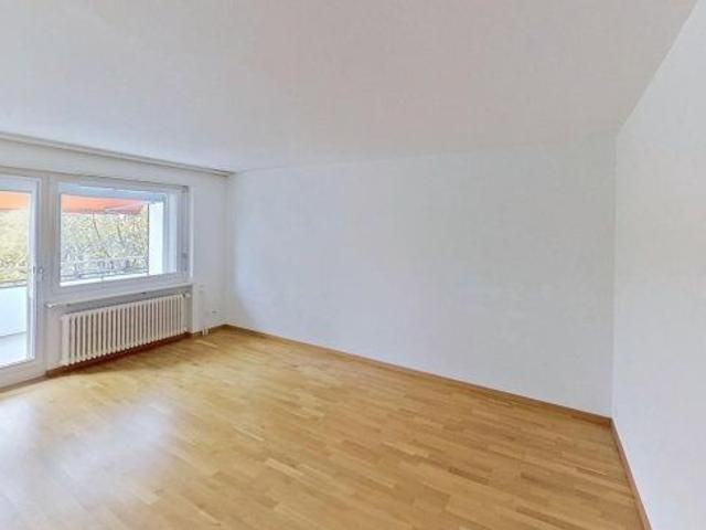 2 Zimmer, 52 m², 2. Stock