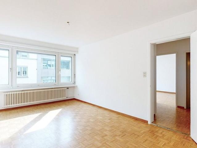 2 Zimmer, 52 m², 3. Stock