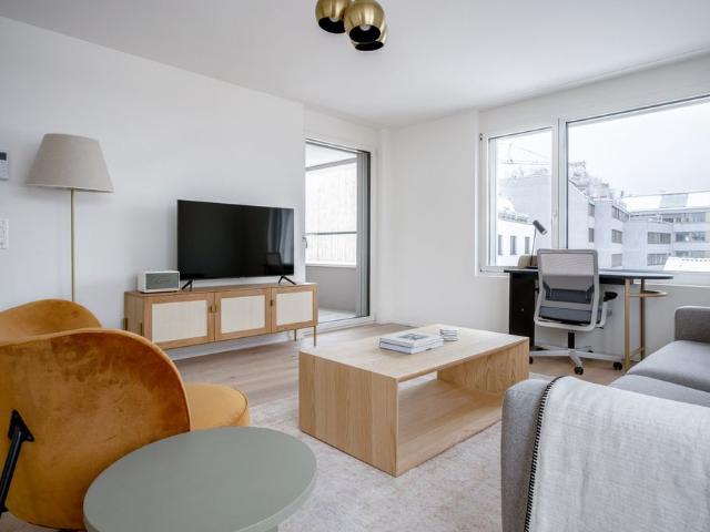 2 Zimmer, 52 m², 4. Stock