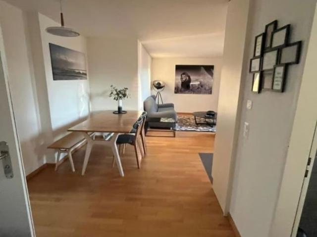 2 Zimmer, 52 m², 5. Stock