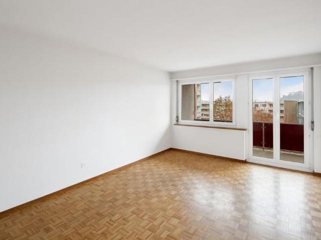 2 Zimmer, 57 m², 3. Stock
