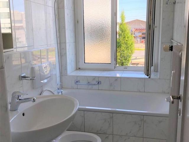 2 Zimmer, 54 m², Untergeschoss