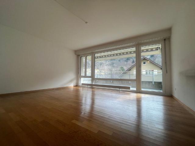 2 Zimmer, 54 m², 2. Stock