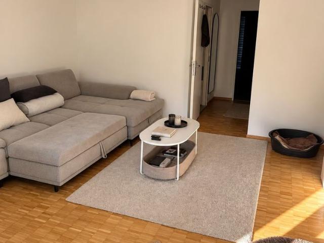 2 Zimmer, 54 m², 2. Stock