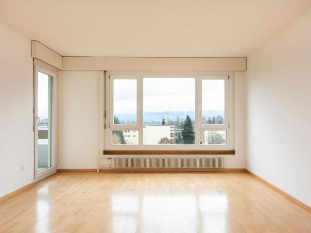2 Zimmer, 55 m², 2. Stock