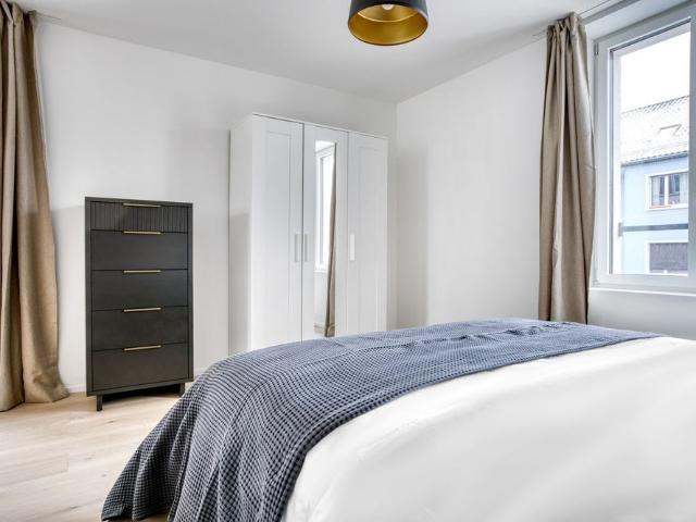 2 Zimmer, 55 m², 2. Stock