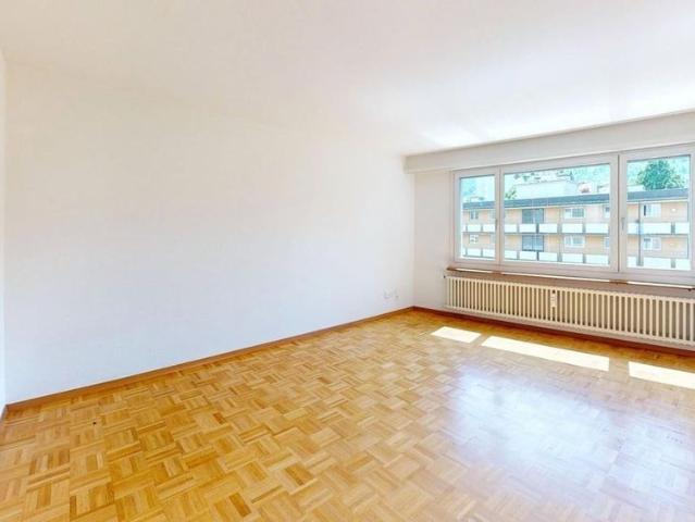 2 Zimmer, 55 m², 4. Stock
