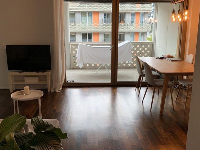 2 Zimmer, 56 m², 5. Stock