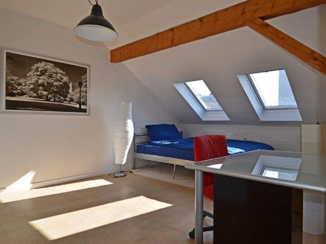 2 Zimmer, 58 m², 4. Stock