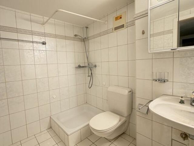 2 Zimmer, 59 m², EG