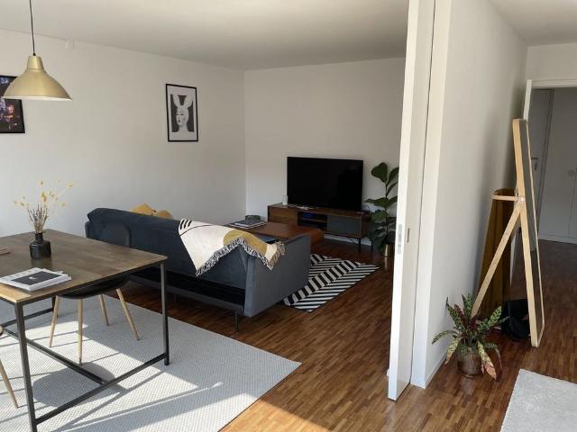 2 Zimmer, 59 m², 2. Stock