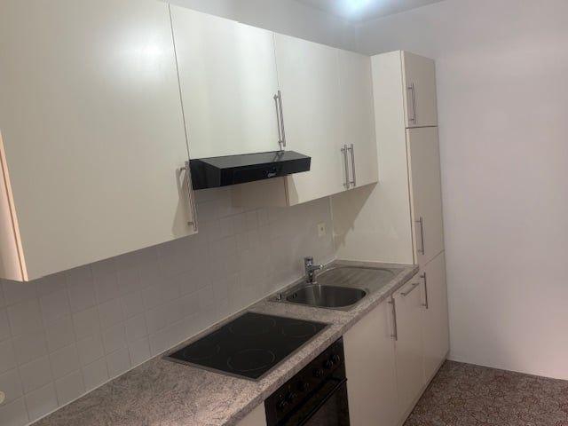 2 Zimmer, 59 m², 2. Stock