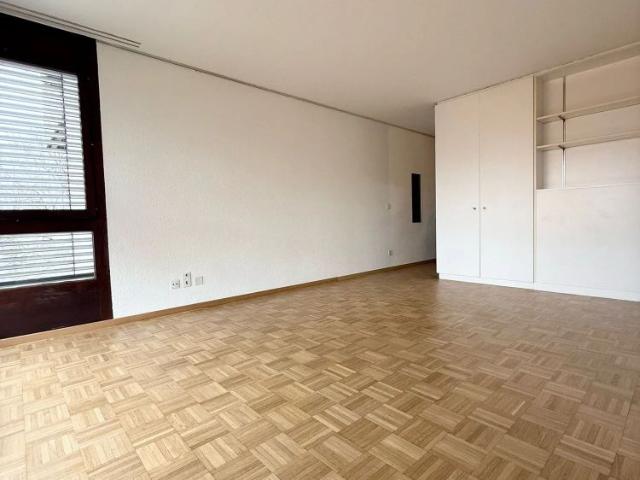 2 Zimmer, 59 m², 6. Stock