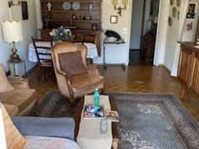 2 Zimmer, 63 m², 2. Stock