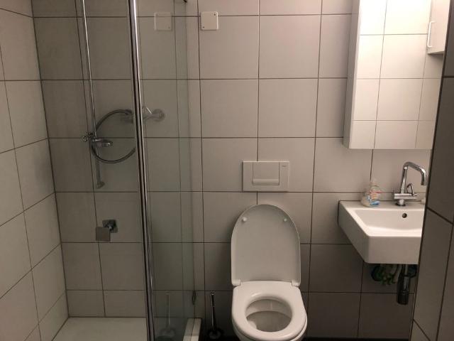 2 Zimmer, 63 m², 2. Stock
