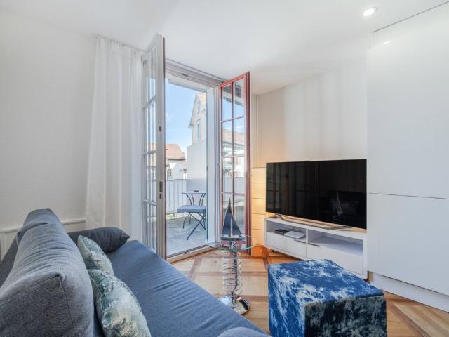 2 Zimmer, 60 m², EG