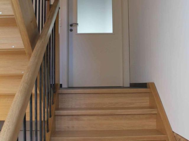 2 Zimmer, 60 m², 1. Stock