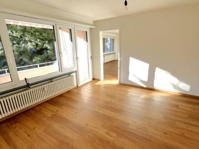 2 Zimmer, 60 m², 1. Stock