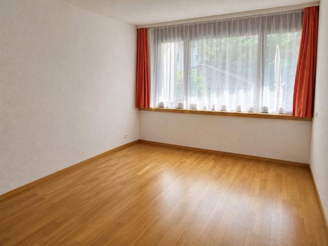 2 Zimmer, 60 m², 1. Stock