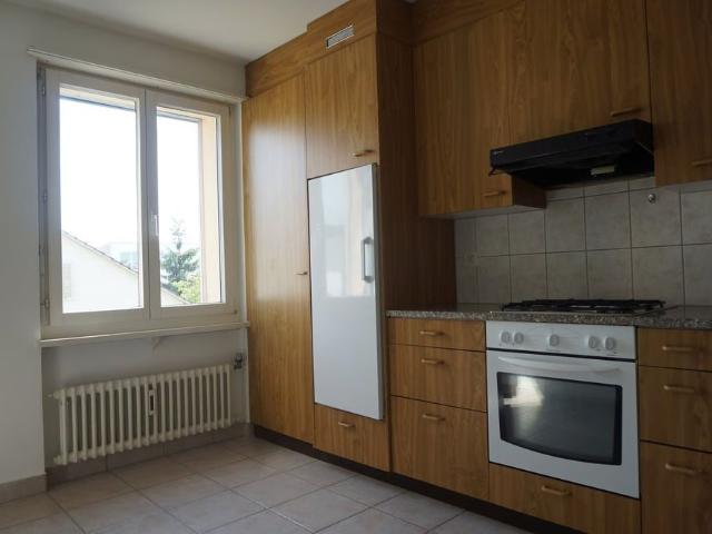 2 Zimmer, 60 m², 3. Stock