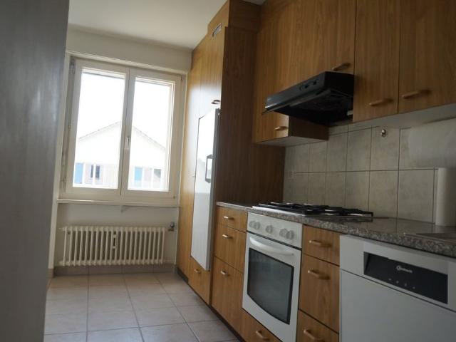 2 Zimmer, 60 m², 3. Stock