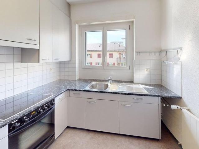 2 Zimmer, 60 m², 3. Stock