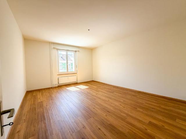 2 Zimmer, 60 m², 3. Stock