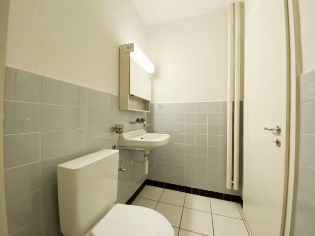 2 Zimmer, 60 m², 3. Stock