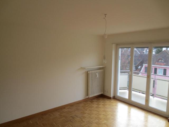 2 Zimmer, 60 m², 4. Stock
