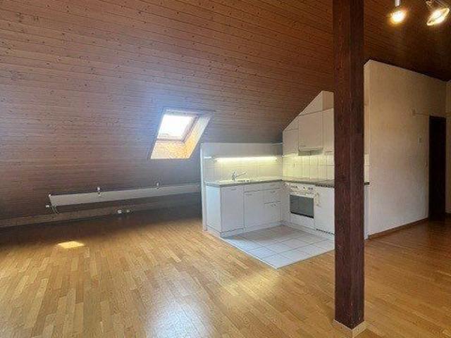 2 Zimmer, 60 m², 5. Stock