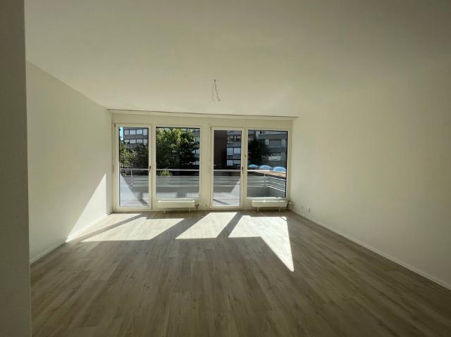 2 Zimmer, 62 m², 1. Stock
