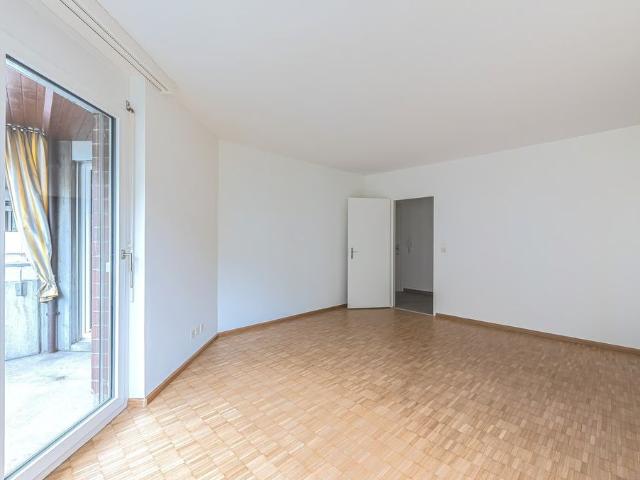 2 Zimmer, 62 m², 2. Stock