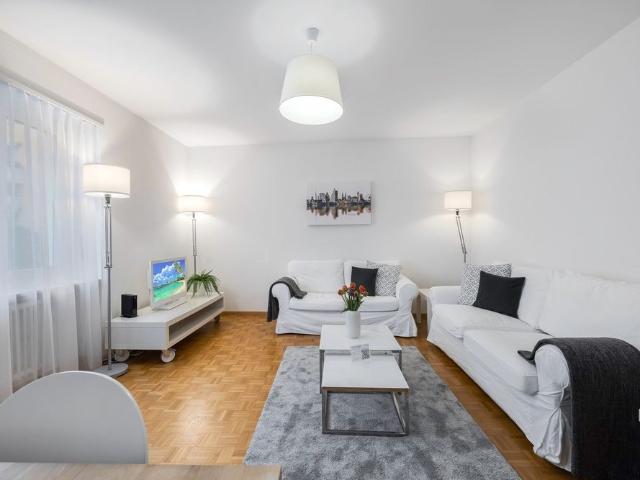 2 Zimmer, 62 m², 2. Stock