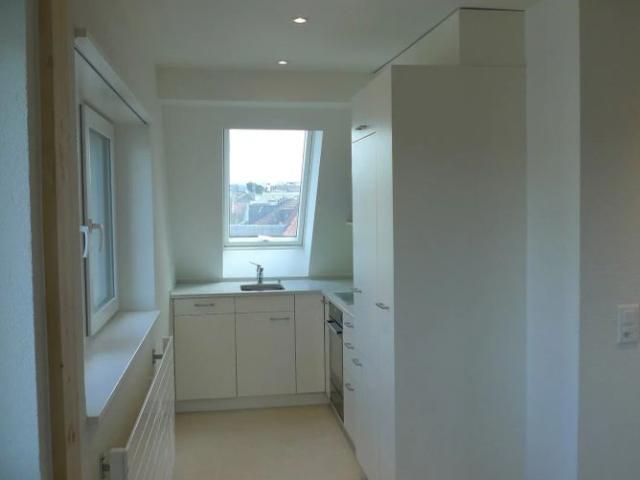 2 Zimmer, 62 m², 2. Stock