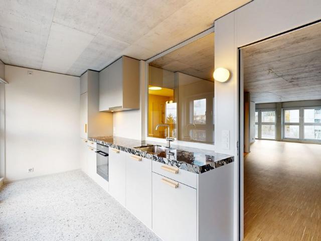 2 Zimmer, 67 m², 1. Stock