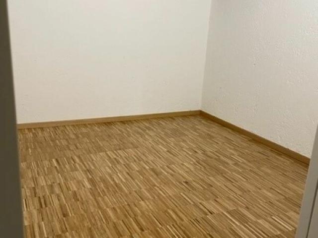 2 Zimmer, 67 m², 3. Stock