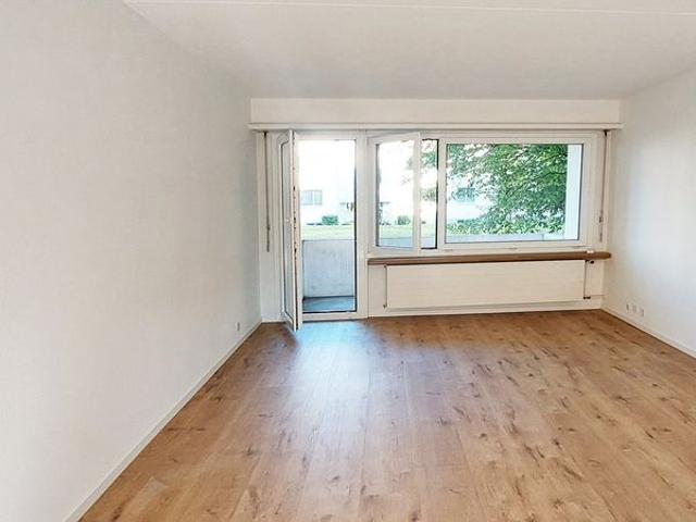 2 Zimmer, 64 m², EG