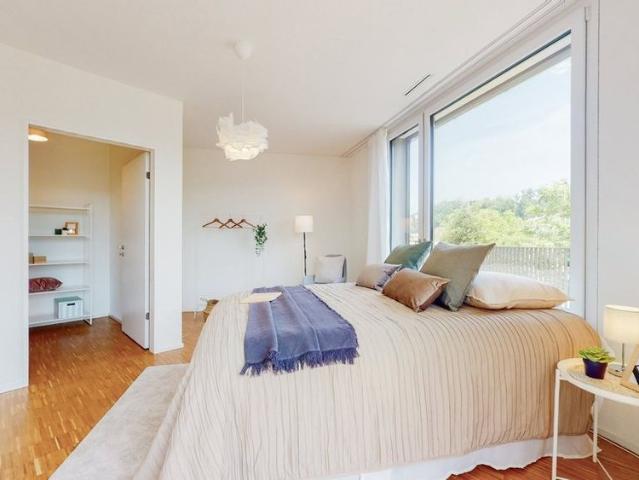 2 Zimmer, 65 m², 1. Stock