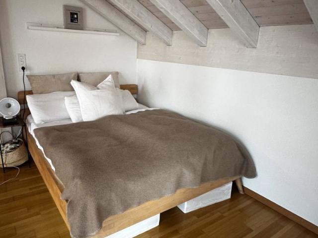 2 Zimmer, 65 m², 1. Stock